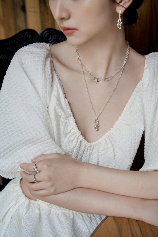 Ladies' necklace made of 925 silver, natural topaz and peridot