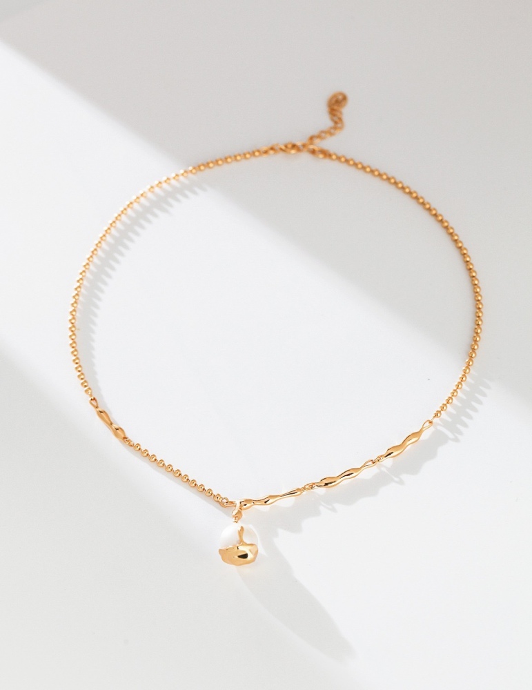 Ladies' necklace made of 925 sterling silver and natural pearls