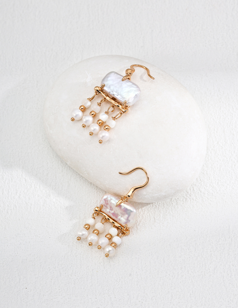 S925 silver natural mother-of-pearl earrings