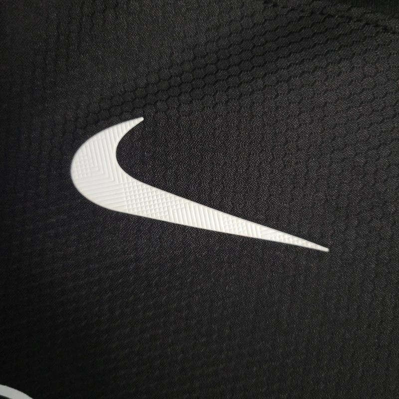 23-24 Eintracht Frankfurt Away Jersey