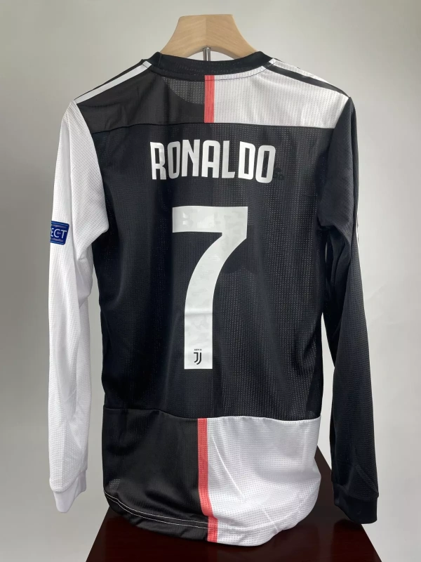 19-20 Cristiano Ronaldo Juventus Home Retro Player Version Soccer Jersey with UCL Patch - Long Sleeve