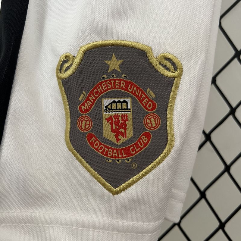 Manchester United 99-00 Home Retro Kid Kits Youth Apparels Jersey