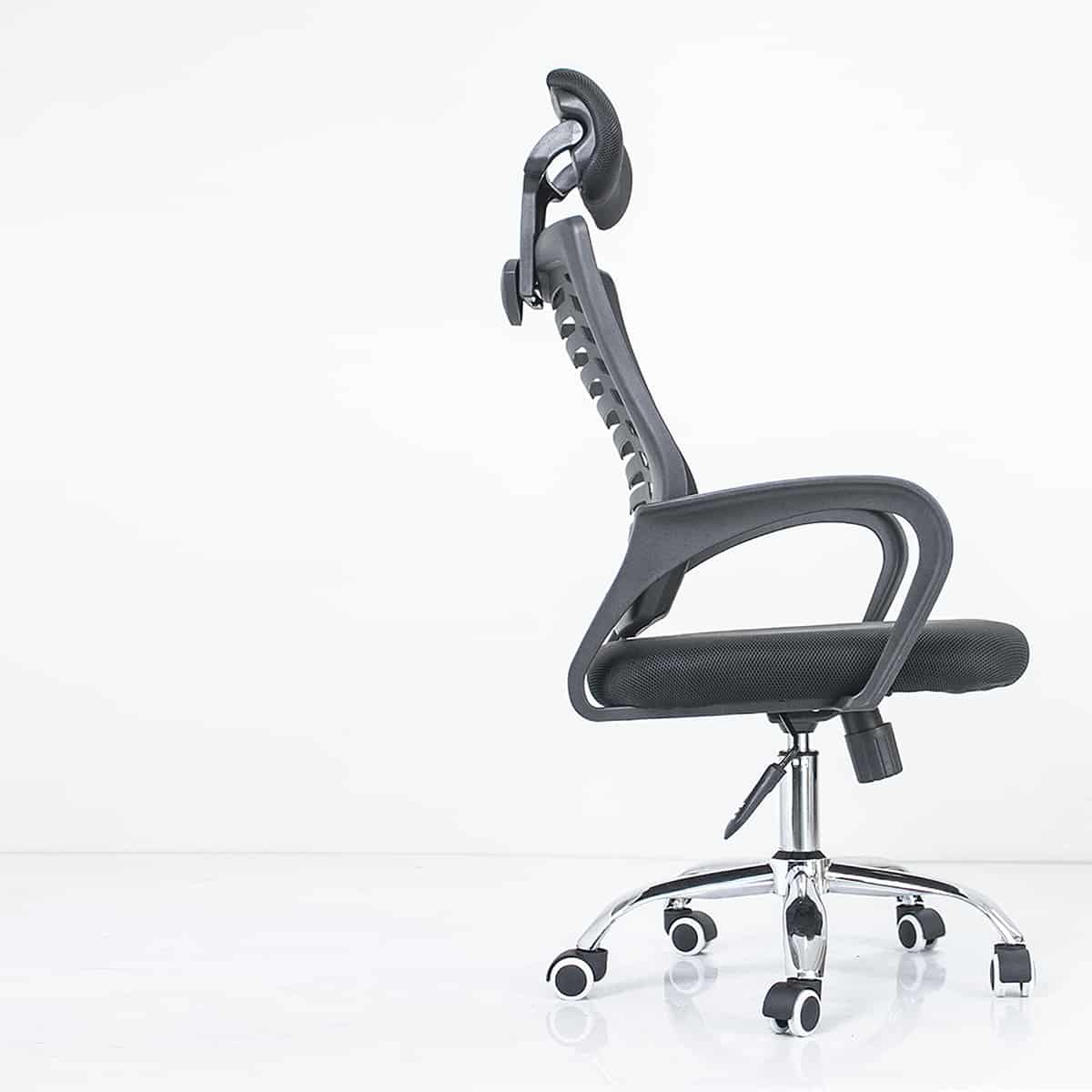 Headrest mesh office chair