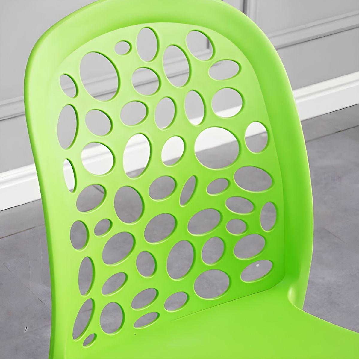 Stylish and Stackable Chair in Plastic and Acrylic