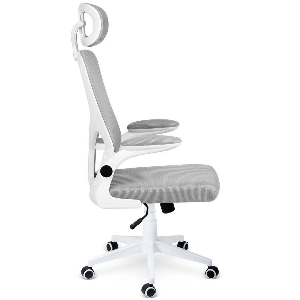 Ergonomic Mesh Office Chair White Foot