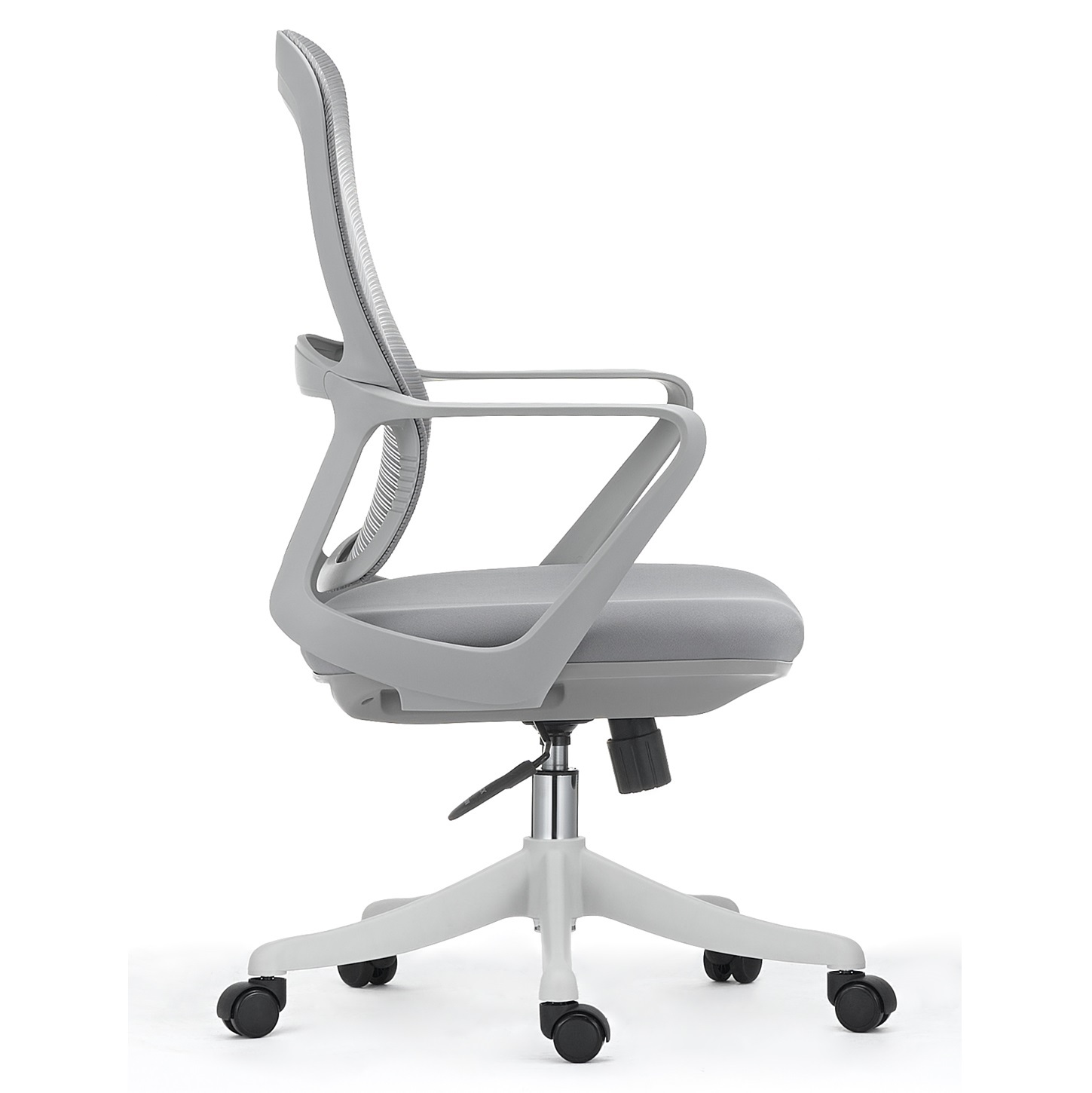 Ergonomic Office Chair in Modern Style with Arms and Wheels