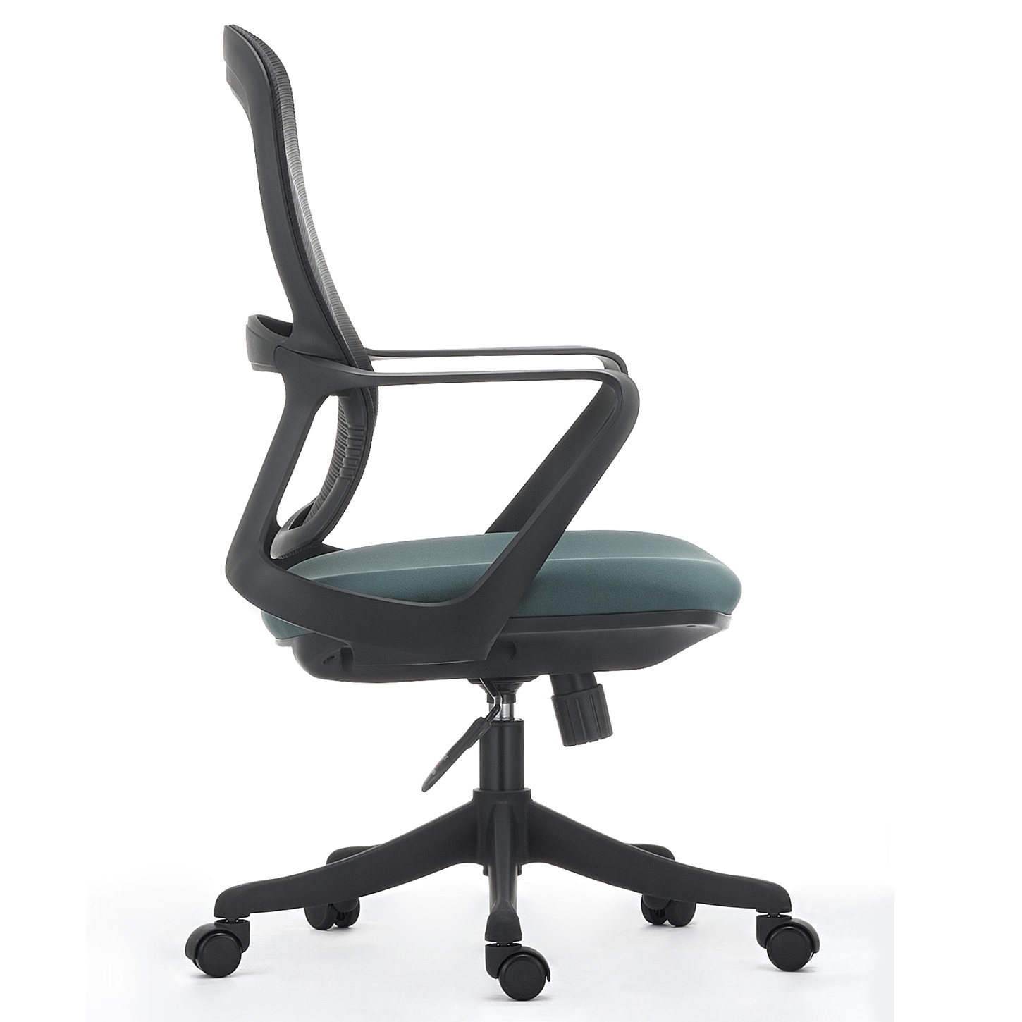 Ergonomic Office Chair in Modern Style with Arms and Wheels