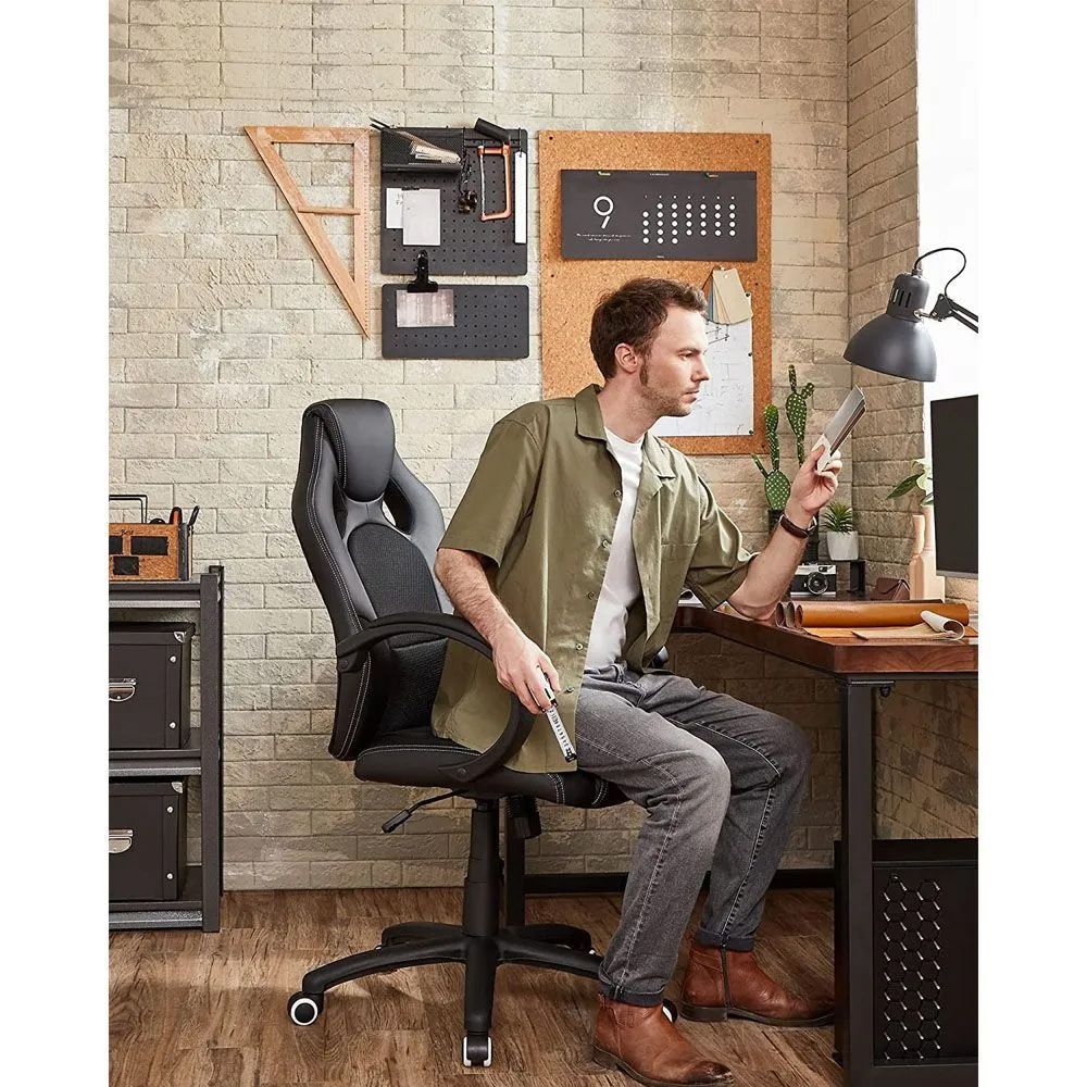 Black Gaming Chairs for Playstation Office Gaming Station Home Study Room