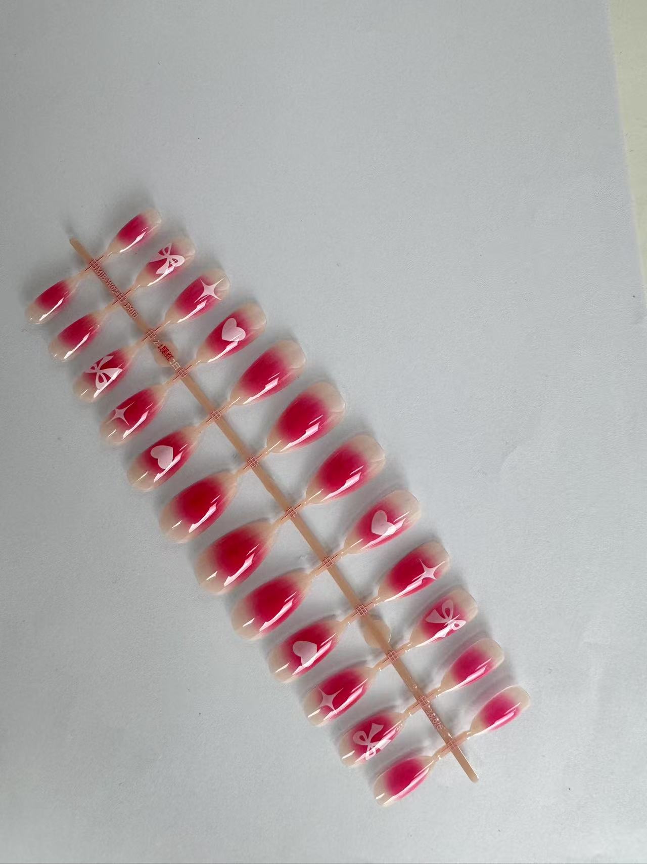 Fake Nail