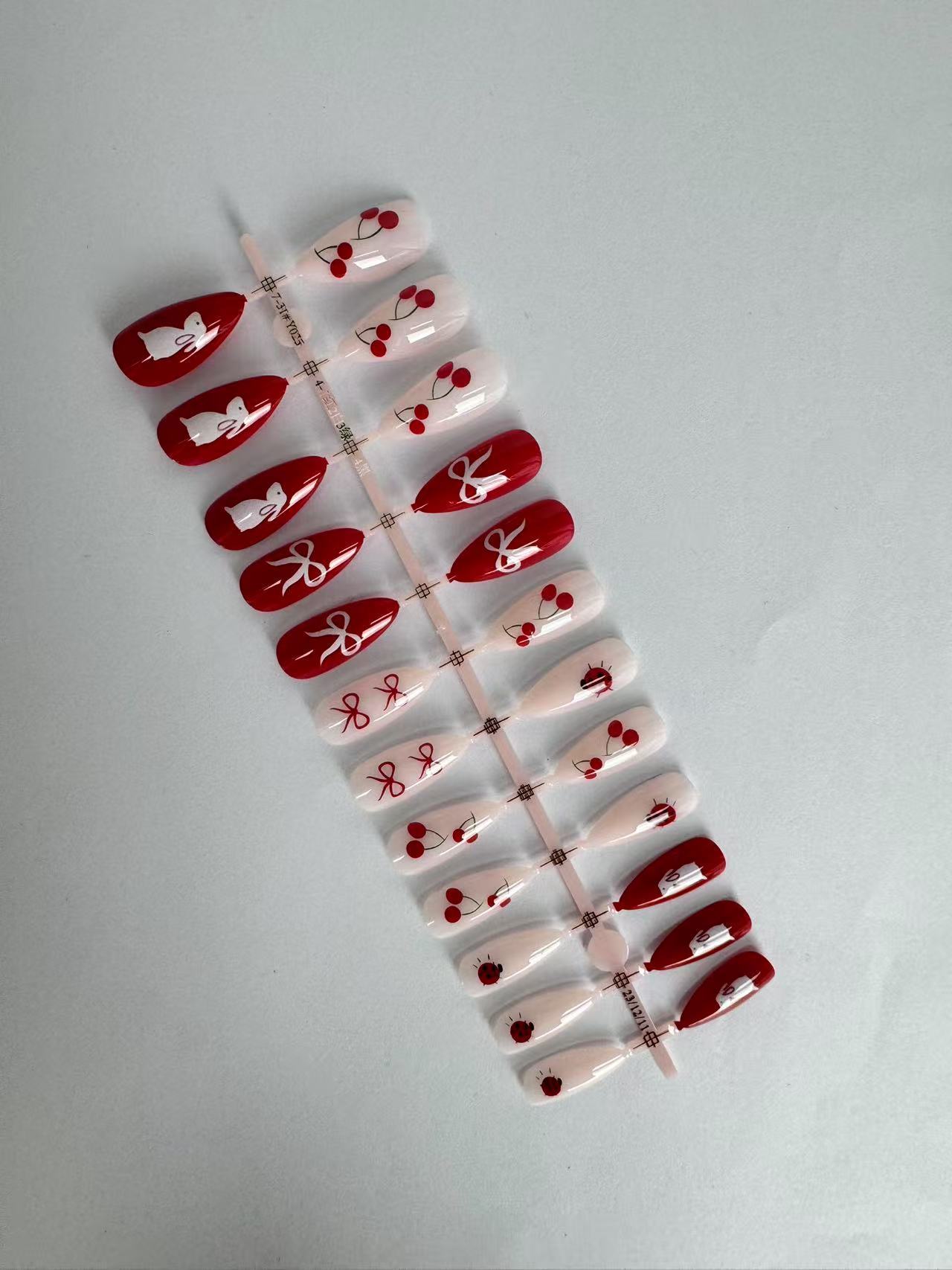 Fake Nail