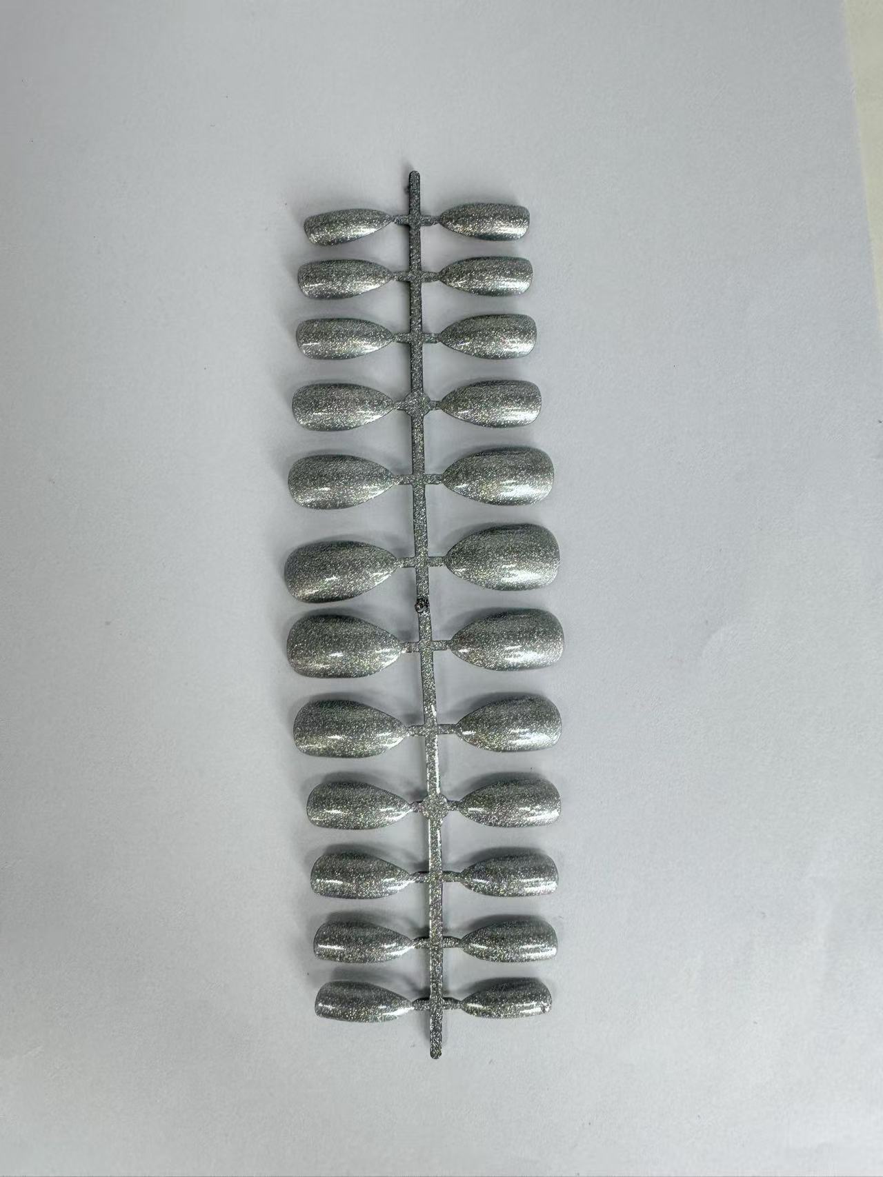Fake Nail