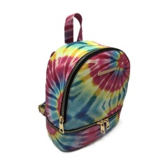 Zipper puller backpack