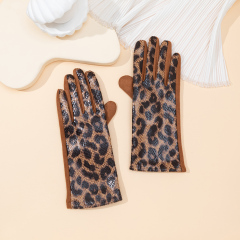 Leopard Gloves