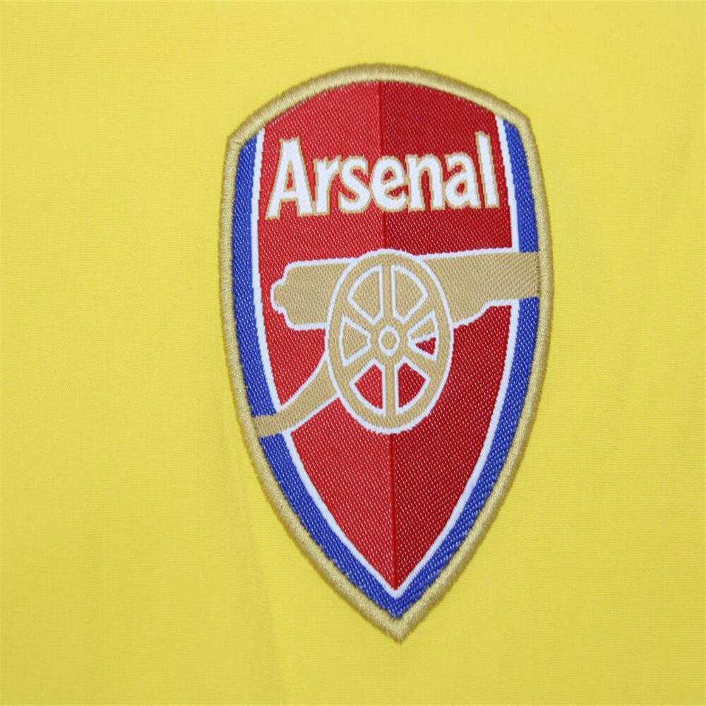 Arsenal 2005/06 Away