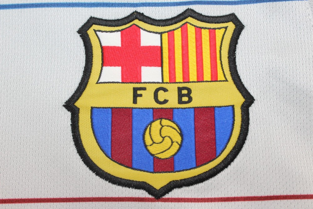 Barcelona 2003/04 Away