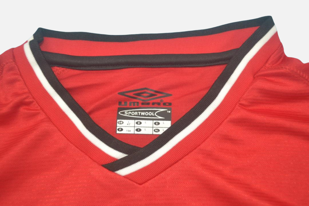 Manchester United 2000/02 Home