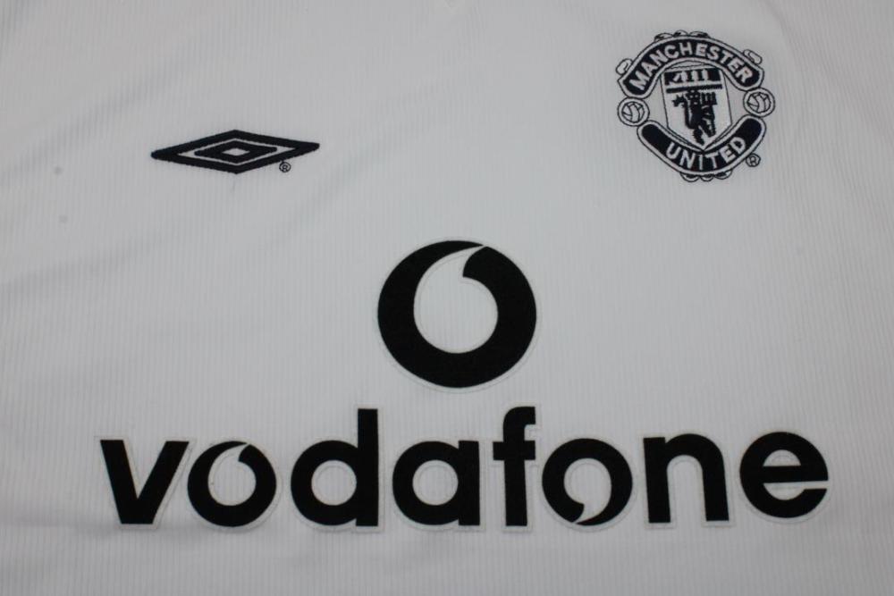 Manchester United 1999/00 Away