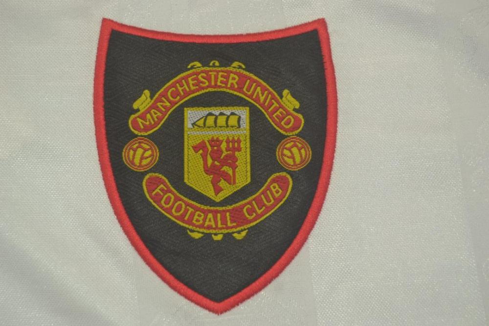 Manchester United 1998/99 Away