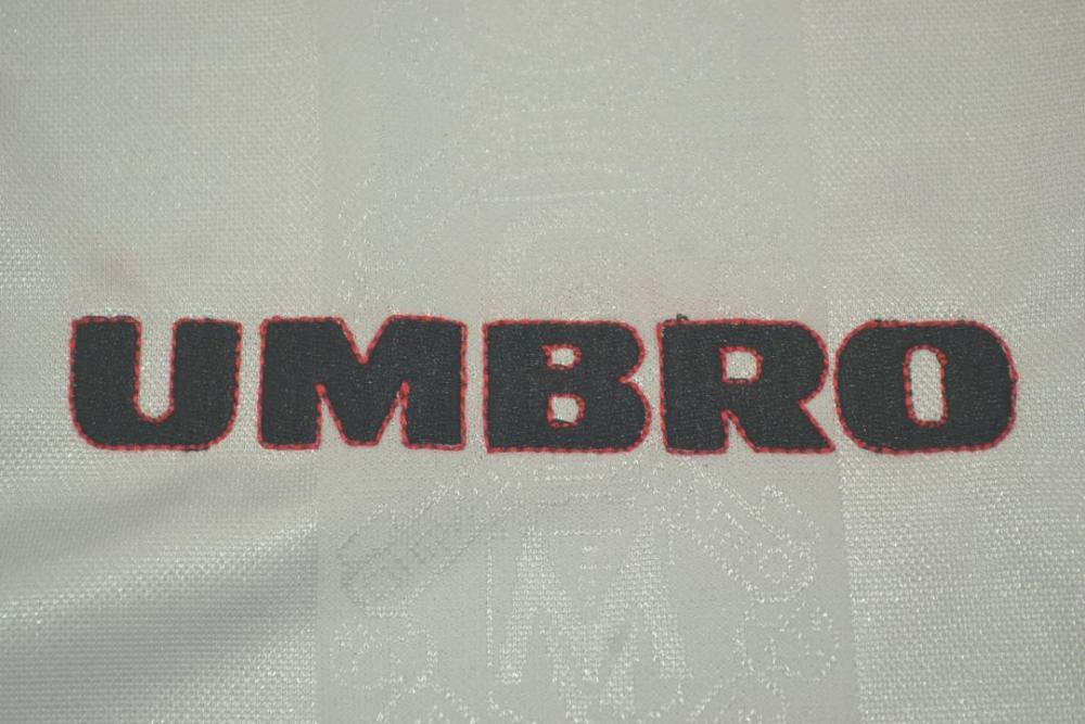 Manchester United 1998/99 Away