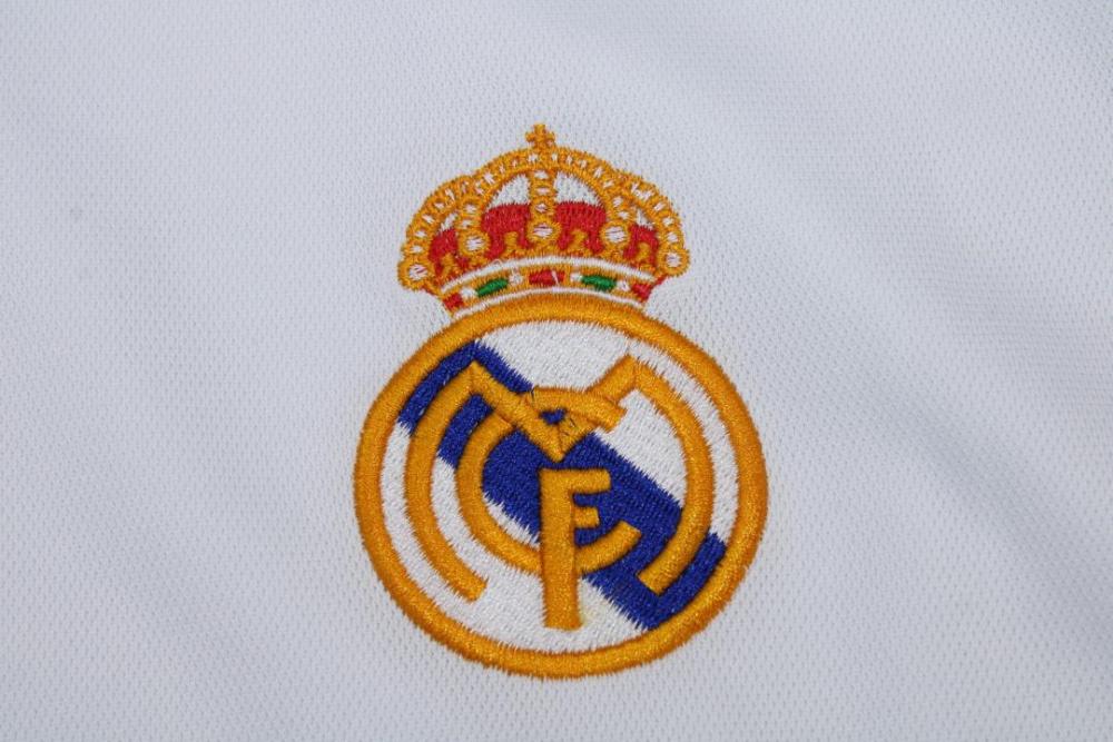 Real Madrid 2000/01 Home
