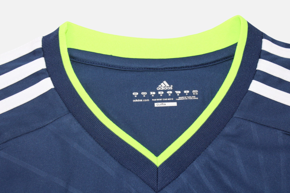 Real Madrid 2010/11 Away