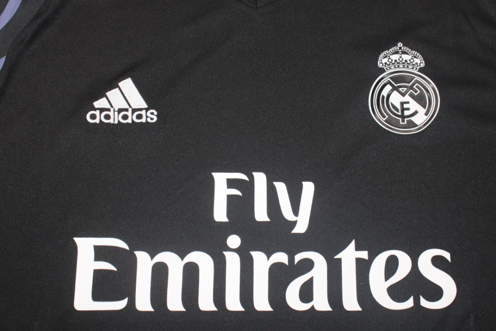 Real Madrid 2016/17 Third