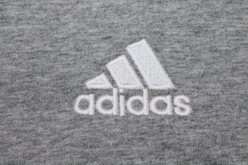 Real Madrid 2015/16 Away