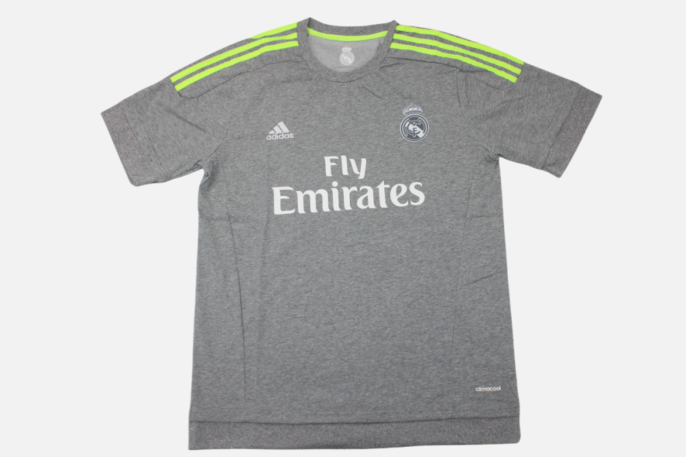 Real Madrid 2015/16 Away