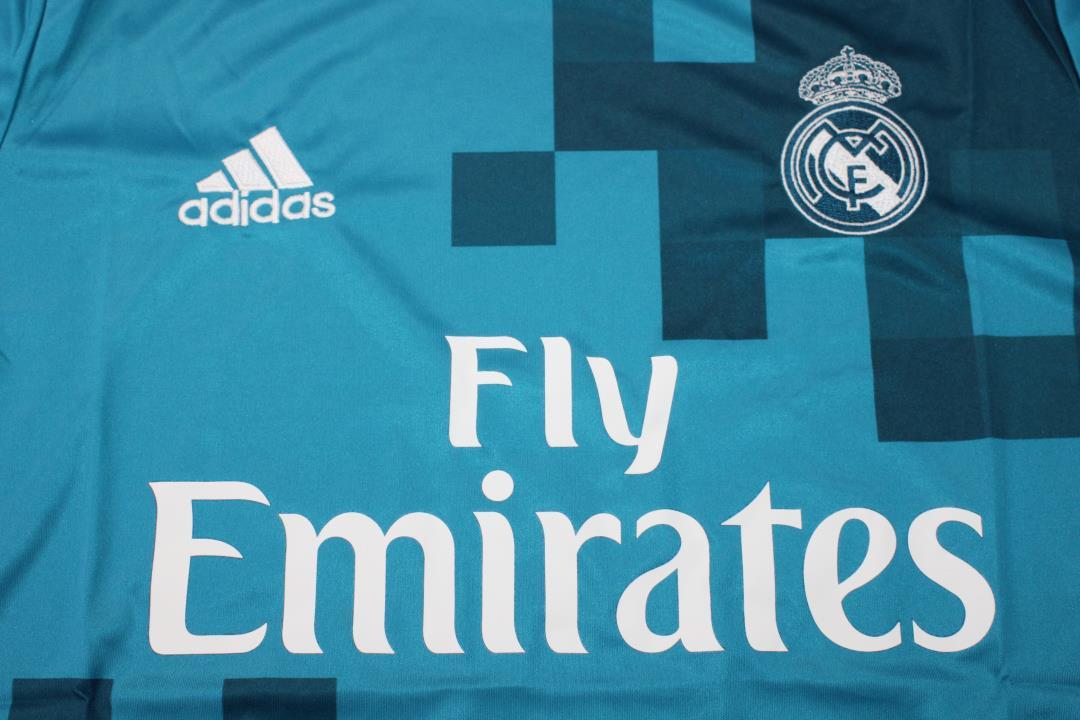 Real Madrid 2017/18 Third