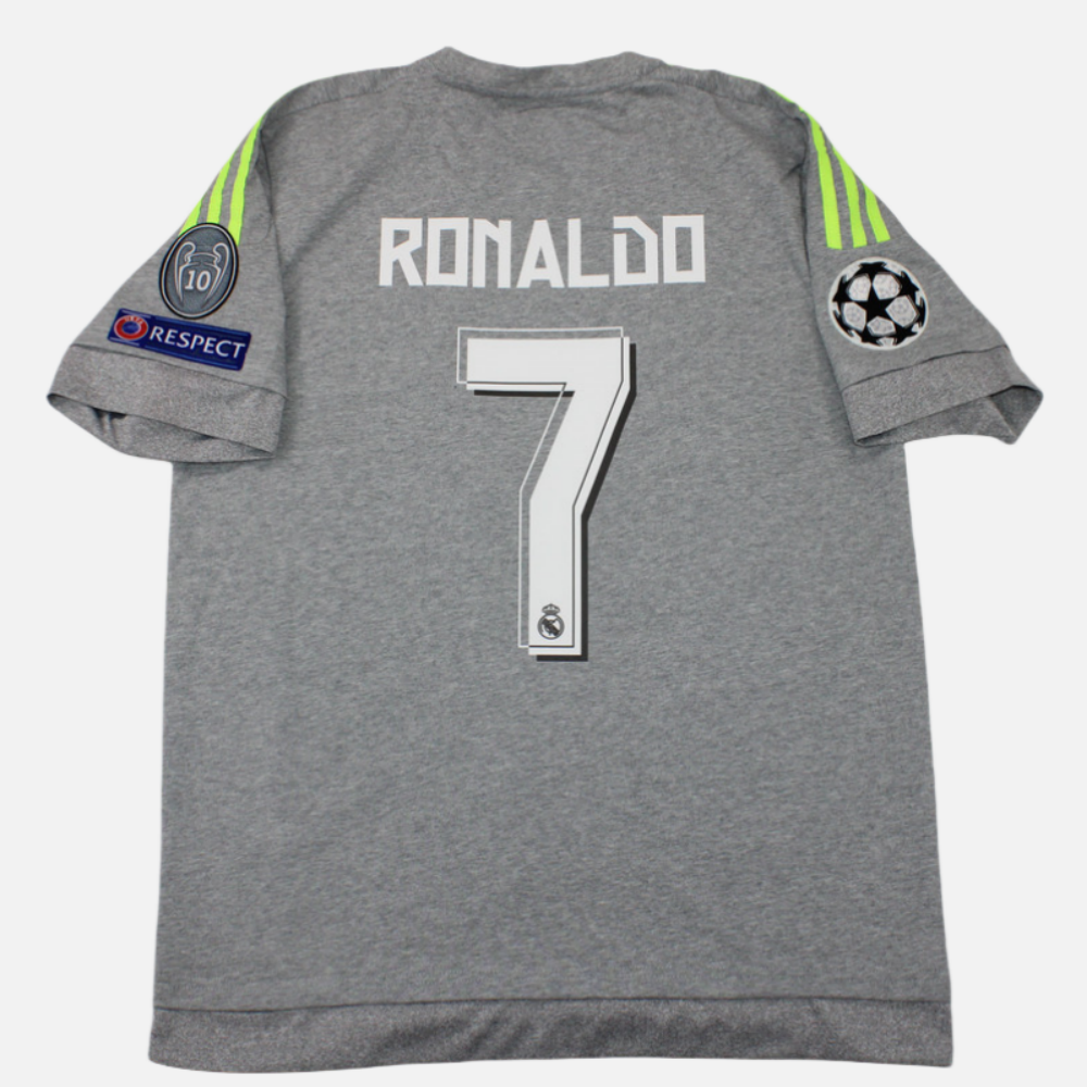 Real Madrid 2015/16 Away