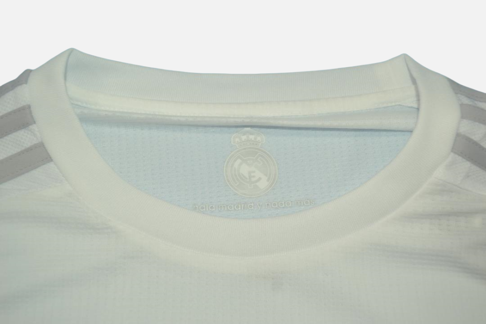 Real Madrid 2015/16 Home
