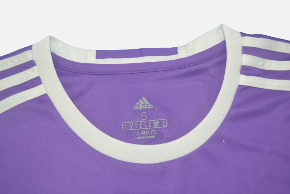 Real Madrid 2016/17 Away