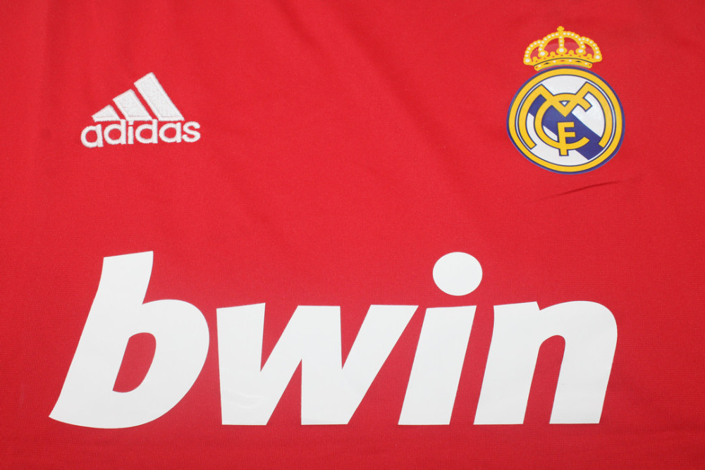 Real Madrid 2011/12 Third