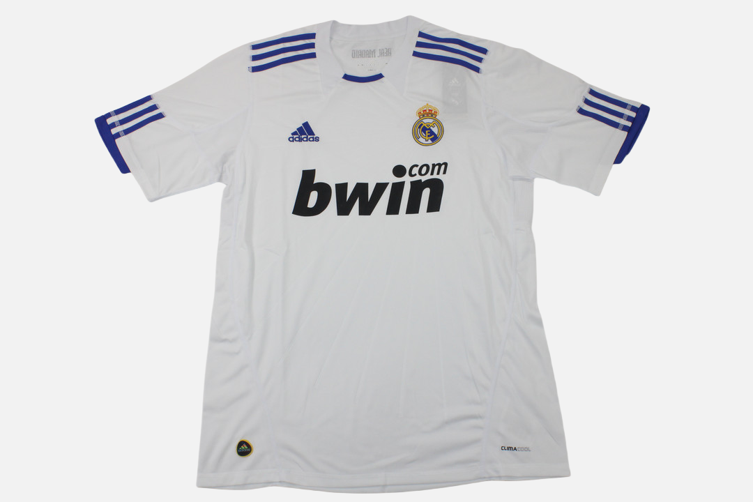 Real Madrid 2010/11 Home