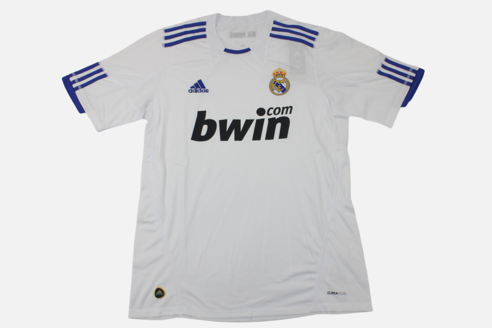 Real Madrid 2010/11 Home