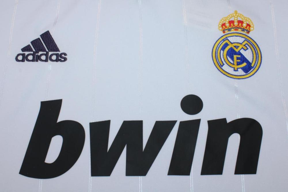 Real Madrid 2012/13 Home