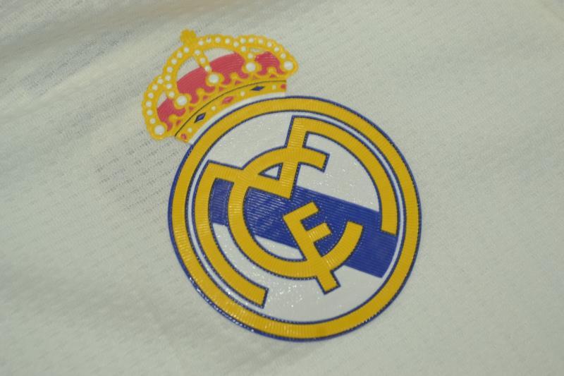 Real Madrid 2015/16 Home