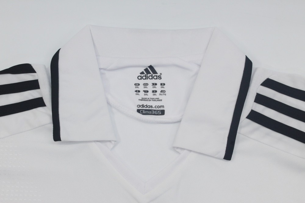 Real Madrid 2008/09 Home