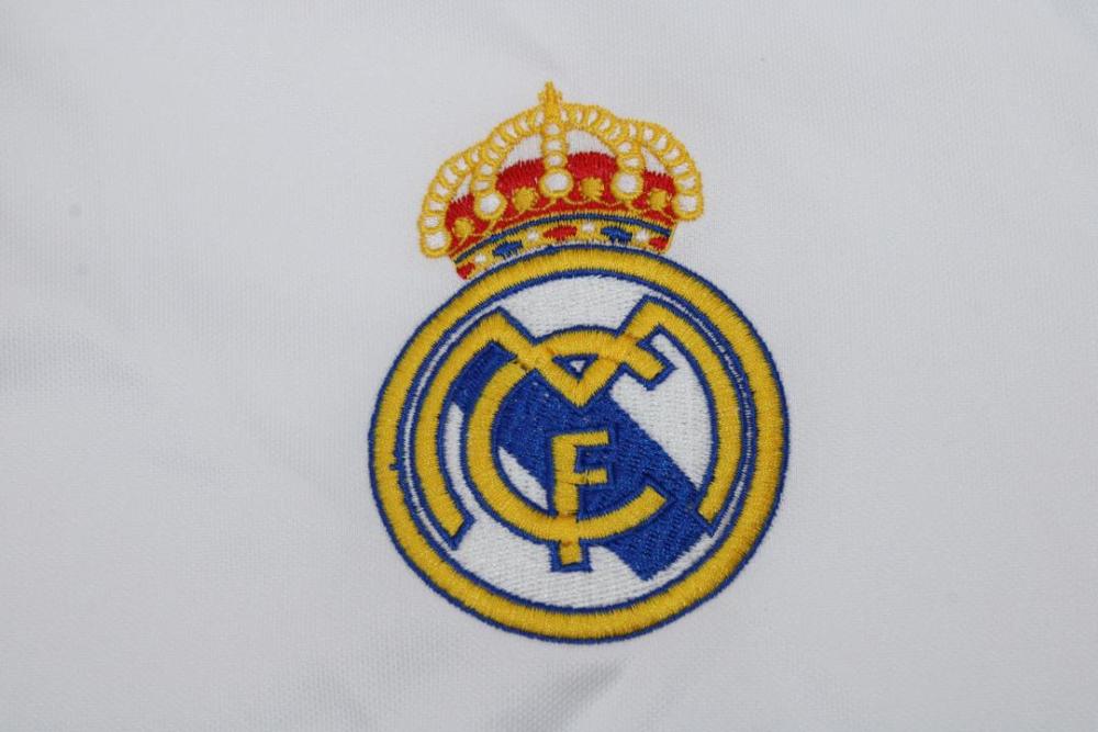 Real Madrid 2003/04 Home