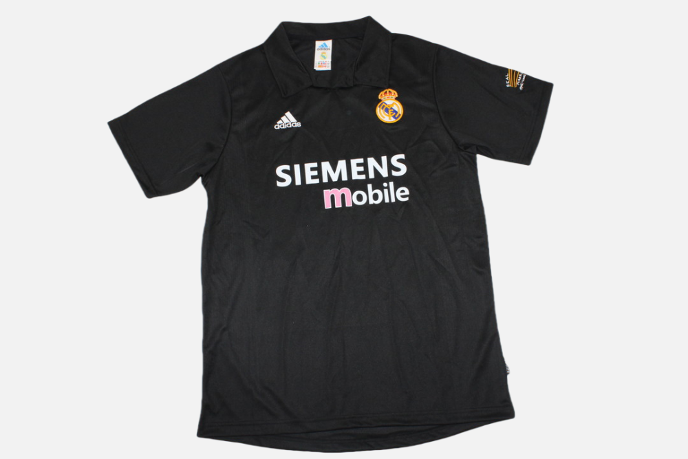 Real Madrid 2002/03 Away