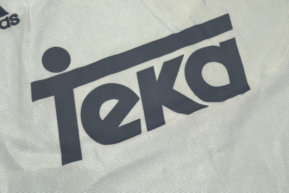 Real Madrid 1999/00 Home