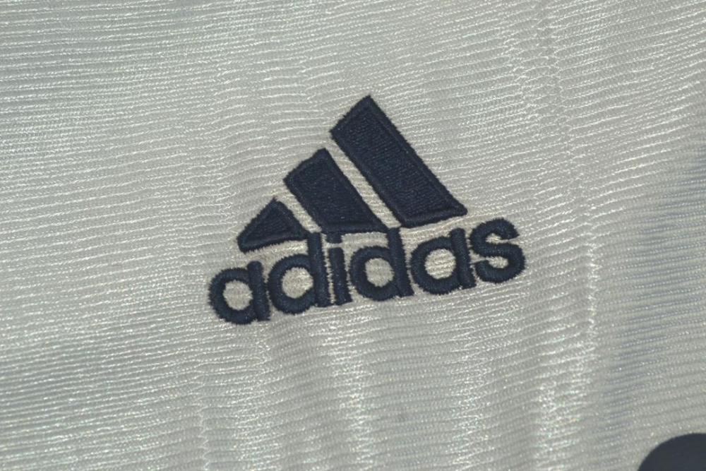 Real Madrid 1999/00 Home