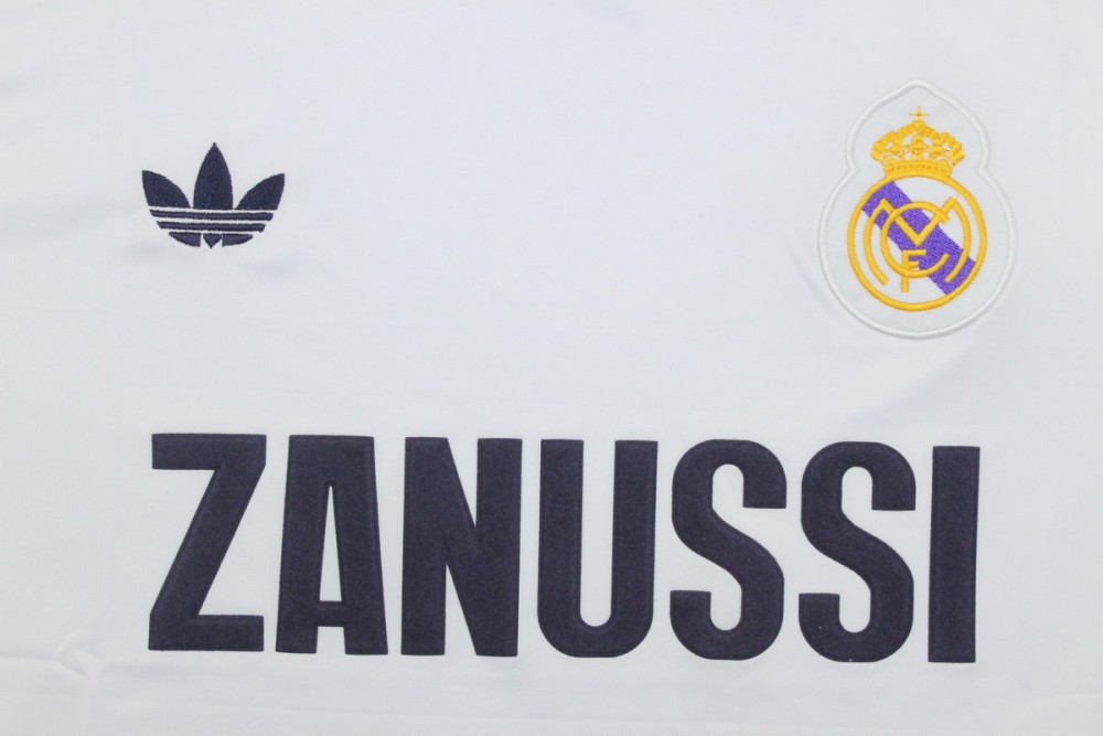 Real Madrid 1984/85 Home