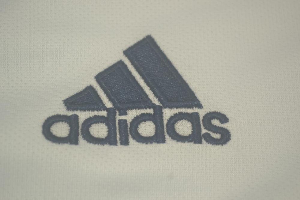 Chelsea 2012/13 Away