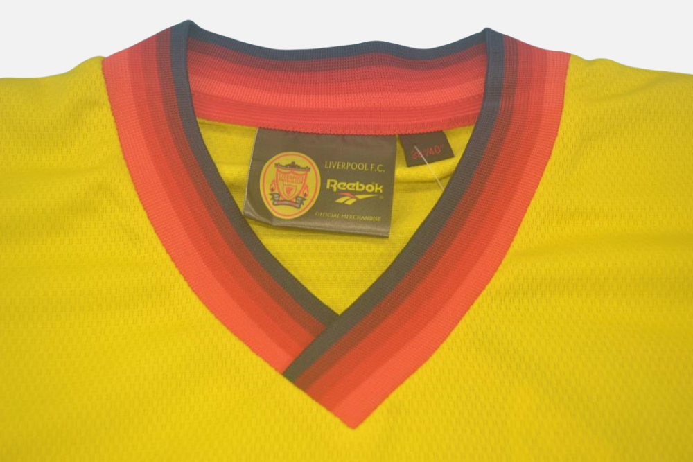 Liverpool 1997/98 Away