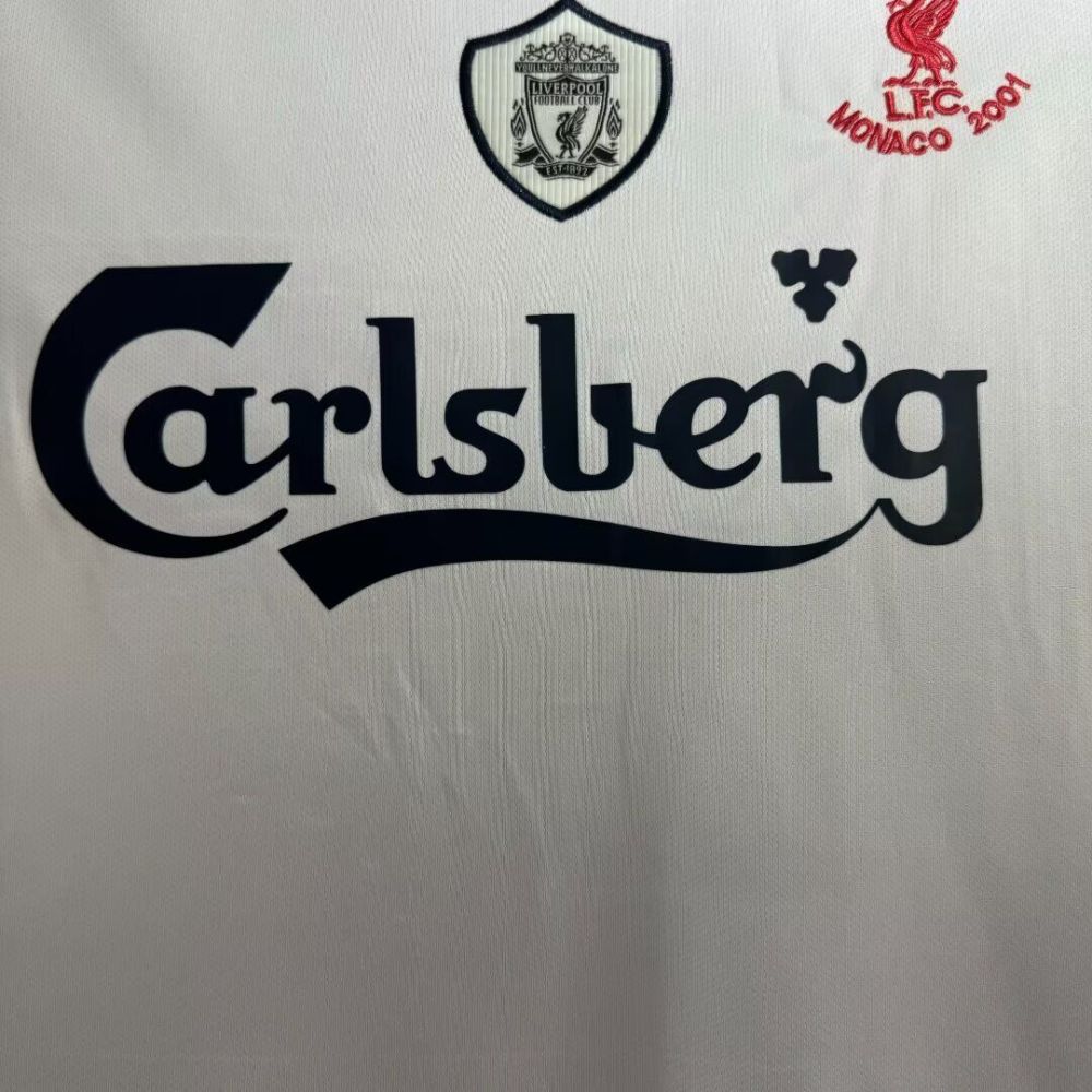Liverpool 2001/02 Away
