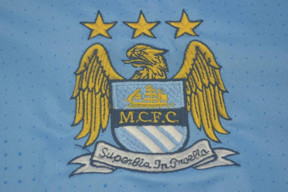 Manchester City 2011/12 Home