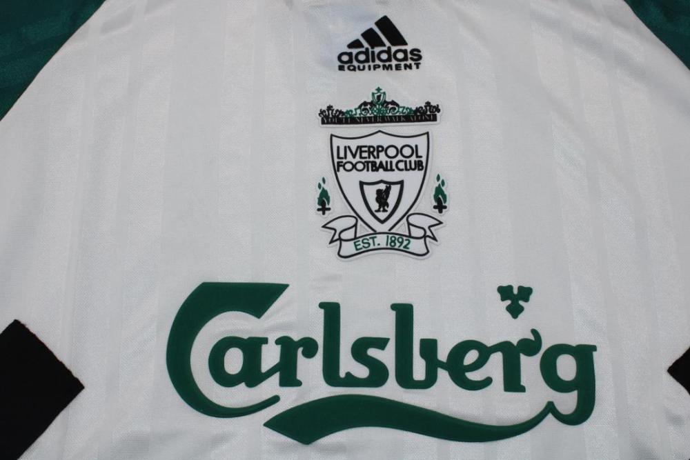 Liverpool 1993/95 Away