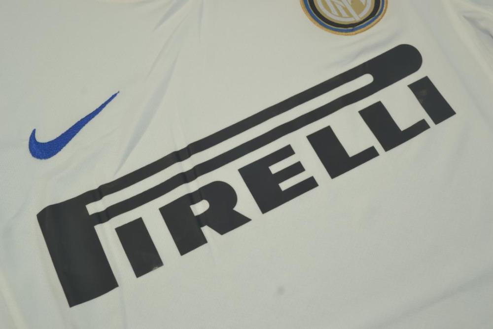 Inter 2010/11 Away