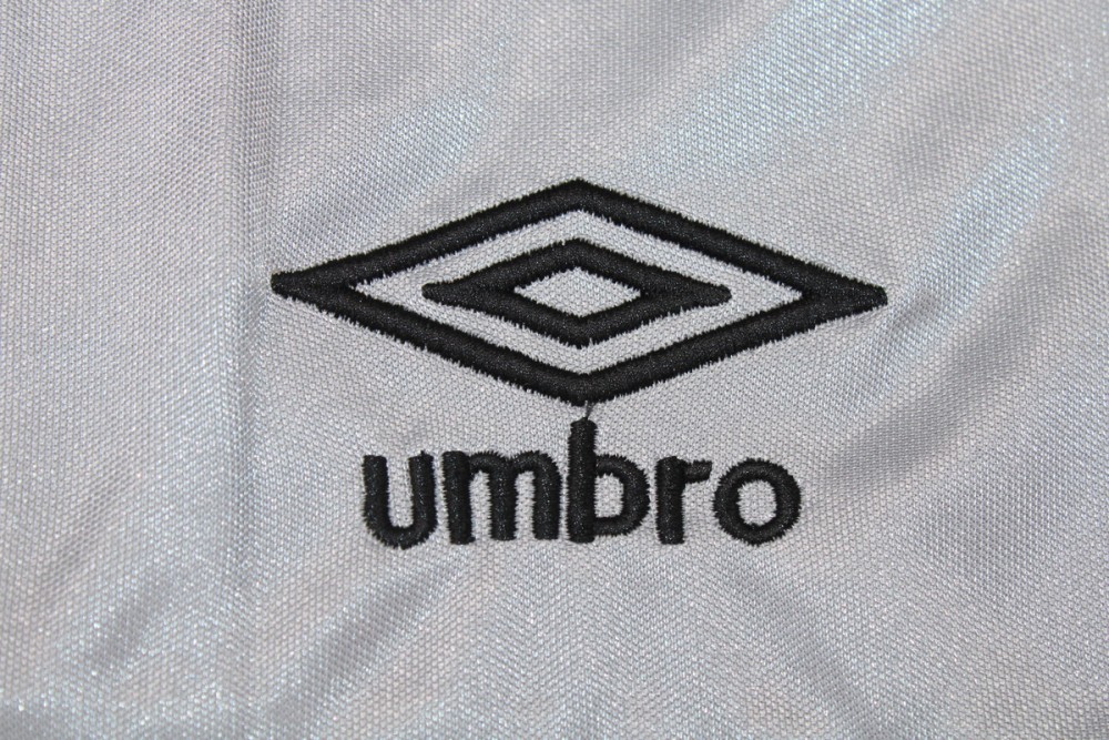 Newcastle United 1986/87 Away